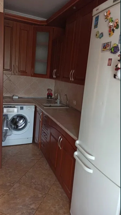 продажа многокомнатной квартиры номер A-174208 в Приморском районе, фото номер 10